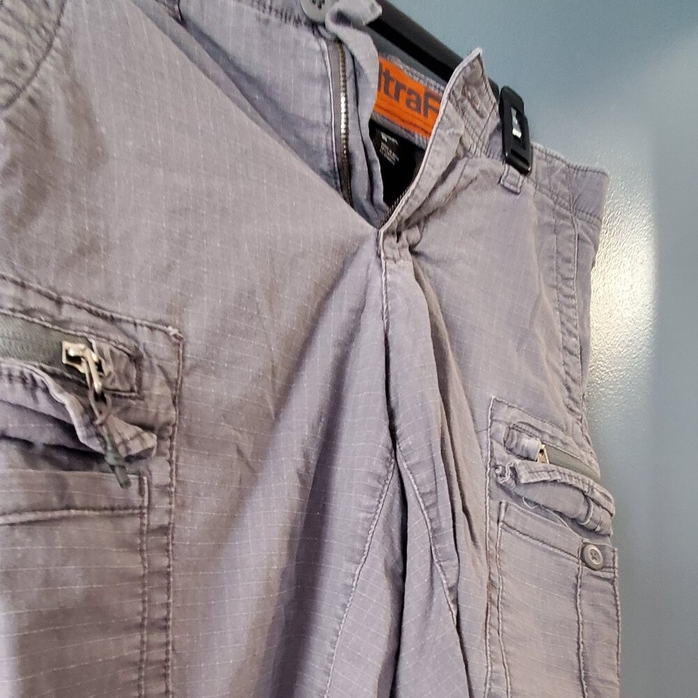 Urban Pipeline Mens Cargo Shorts size 30 Beige Tan